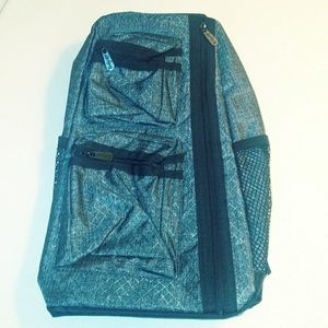 Thirtyone sling back bag