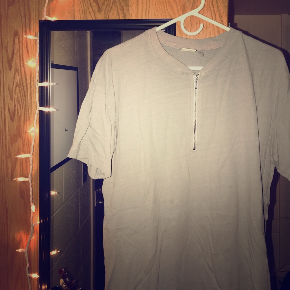 Men's Grey Urban Outfitters zip up T-shirt.