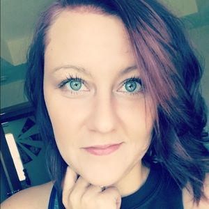 Meet your Posher, Letha