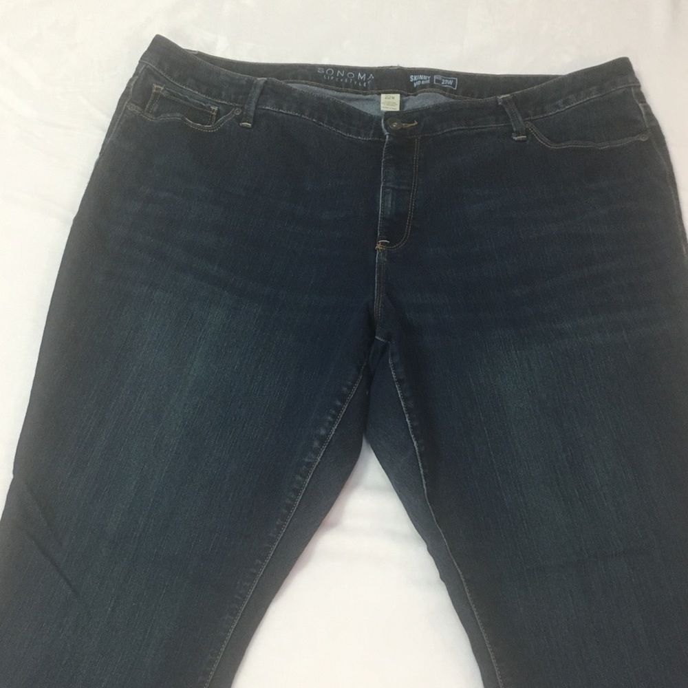 Plus size skinny jeans size 22 women - Picture 2 of 7