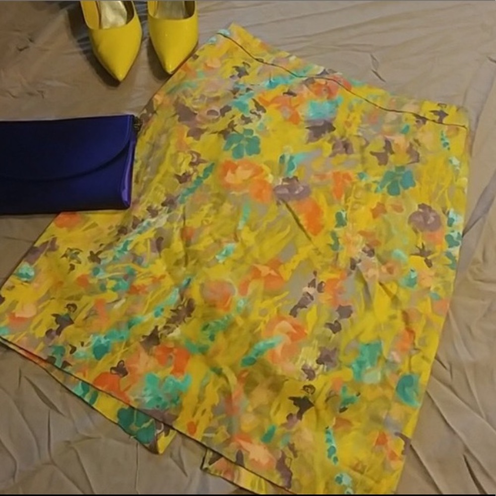 Flower jcrew pencil skirt