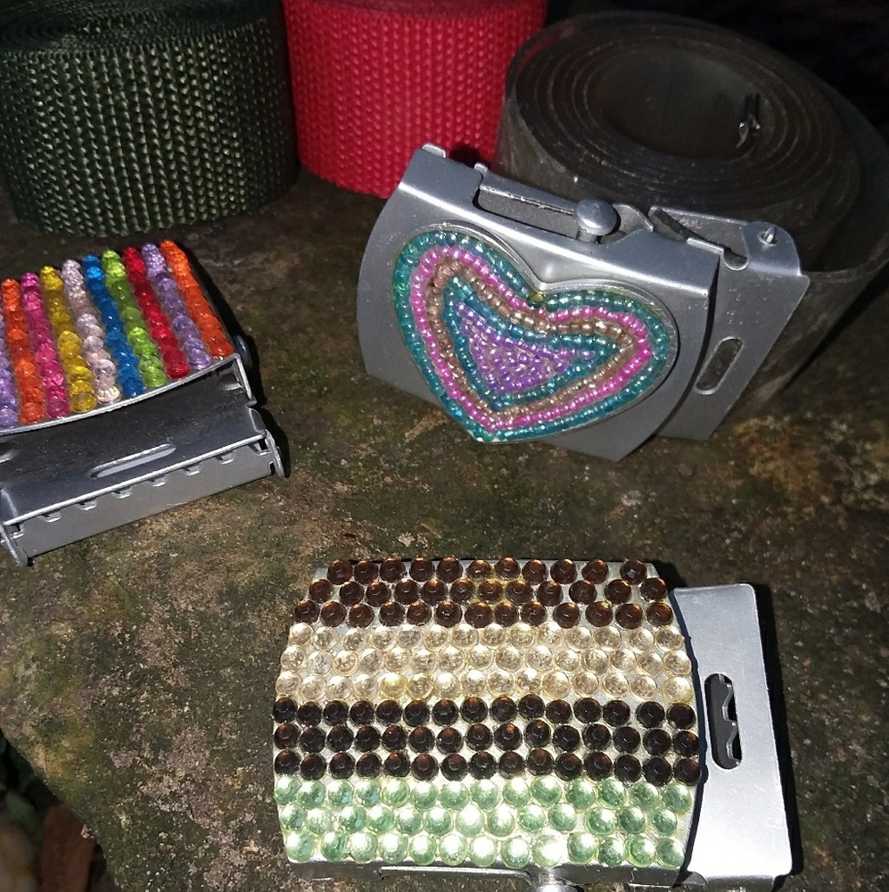 belt buckle and belt bundle