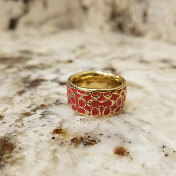 Jewelry - Picture 2 of 2