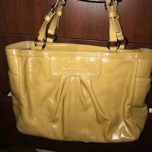 Coach patent leather purse
