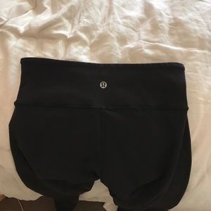 Lululemon black leggings