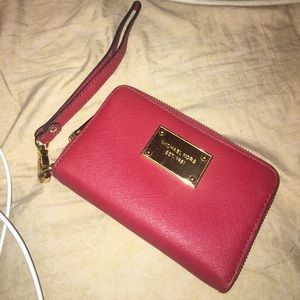 Michael Kors Wallet/Wristlet