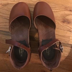 Swedish hasbeens clogs