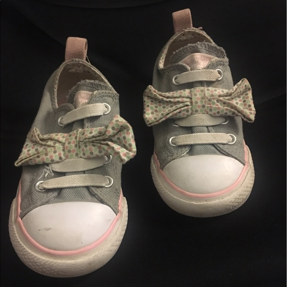 Toddler Girls converse Size 7