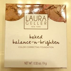 NEW Laura Geller Baked N balanced
