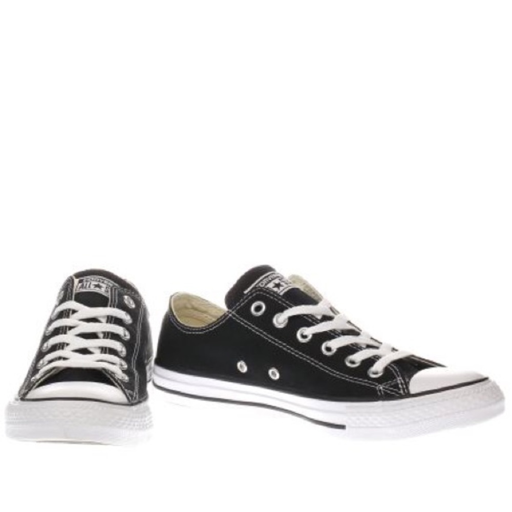 BRAND NEW CONVERSE