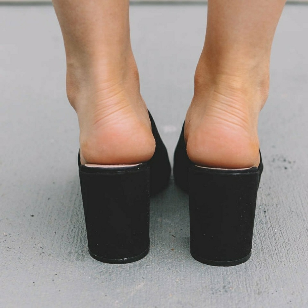 Size 10 Black Slip On Mule Block Heel - Picture 4 of 7
