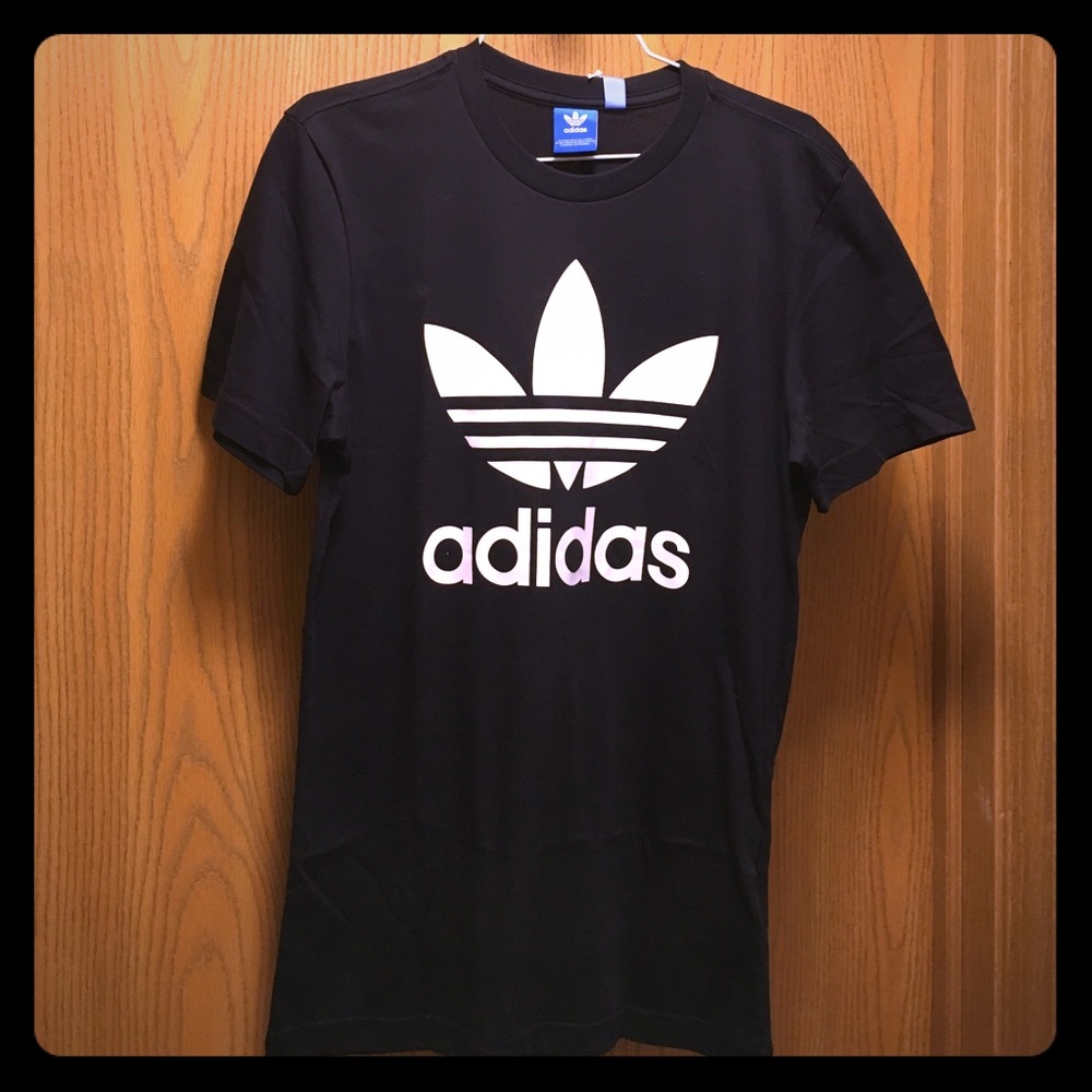 Adidas T-Shirt