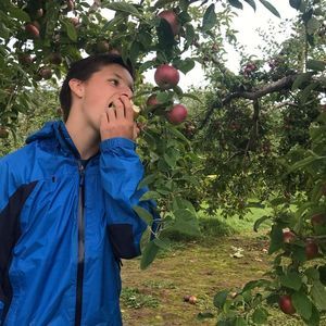 Meet your Posher, Nicholas