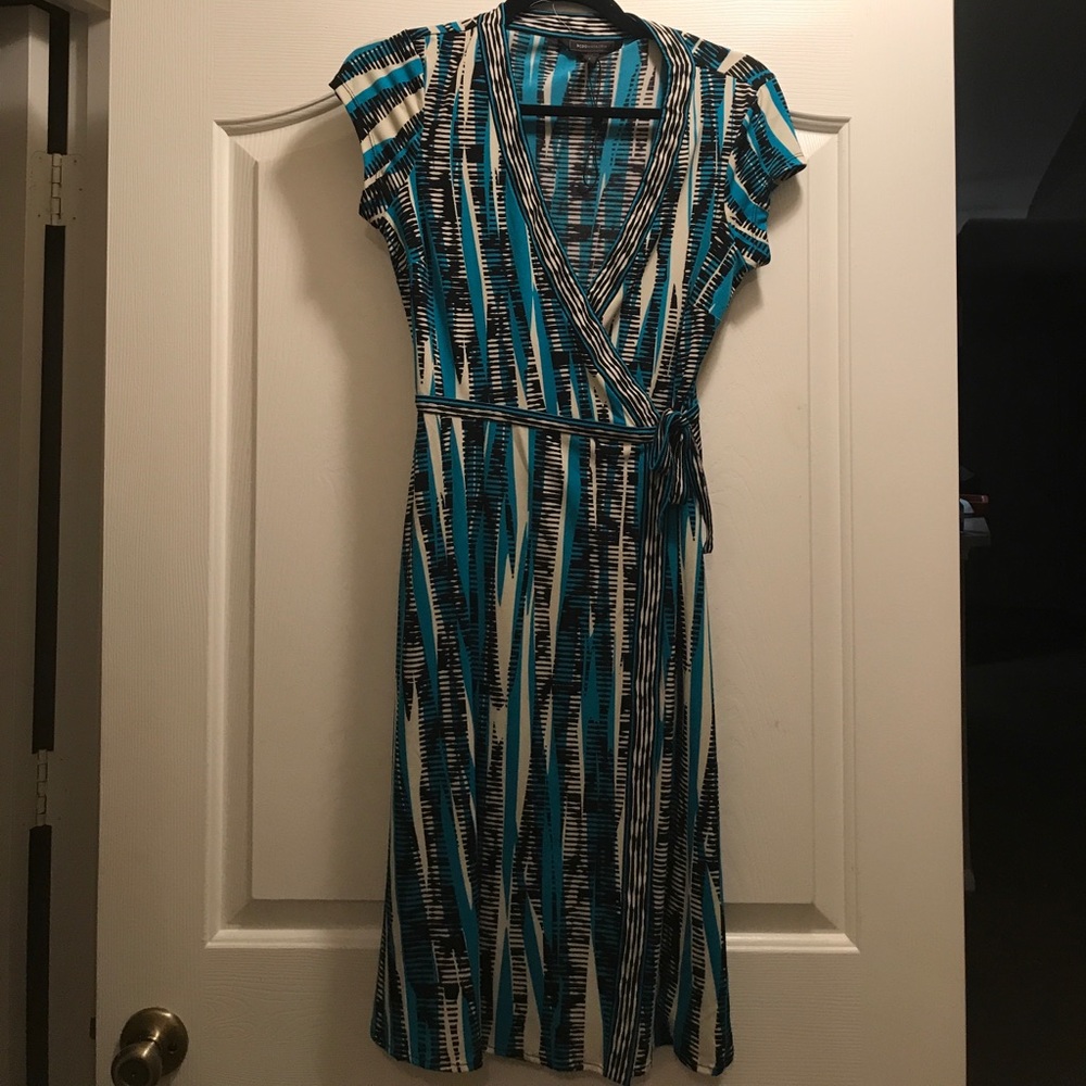 FINAL PRICE:BCBG wrap dress