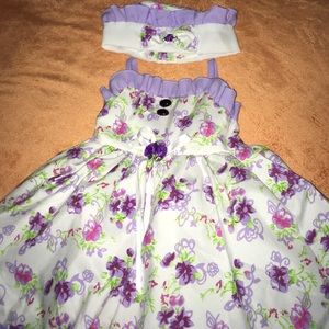 Infants dress