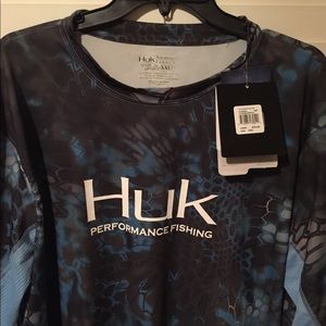 HUK Dri Fit Shirt