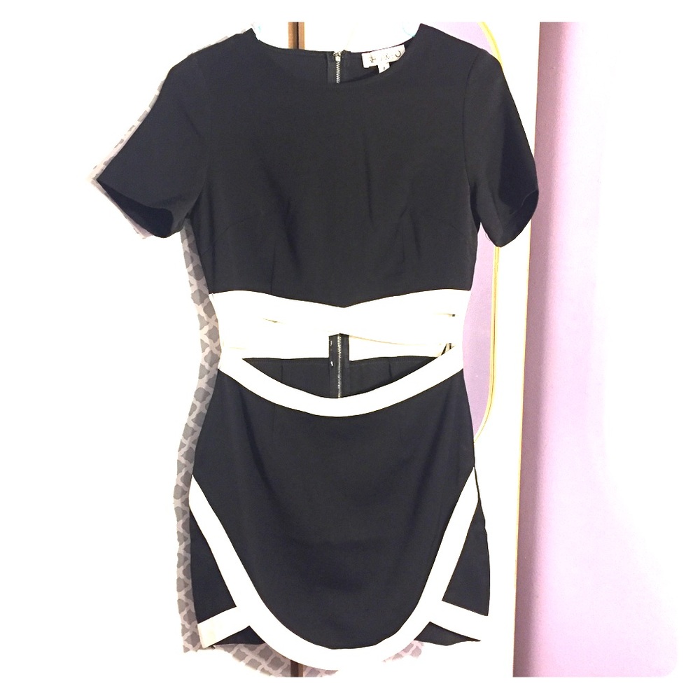 NWOT B&W dress