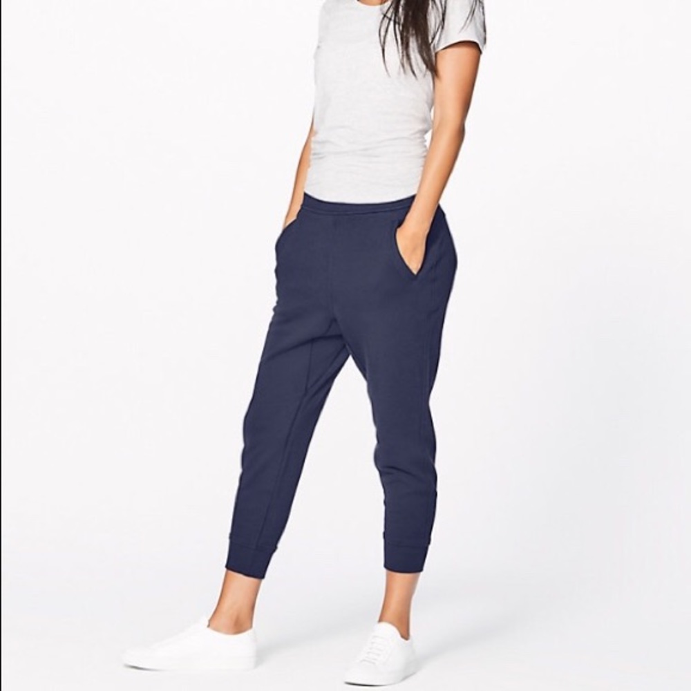 LuluLemon Press Pause Jogger, Navy