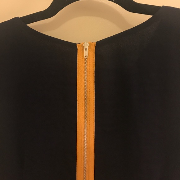 Colorblock dress - Picture 3 of 6