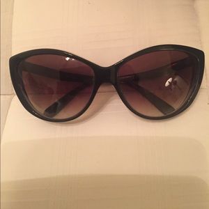 Alexander McQueen sunglasses