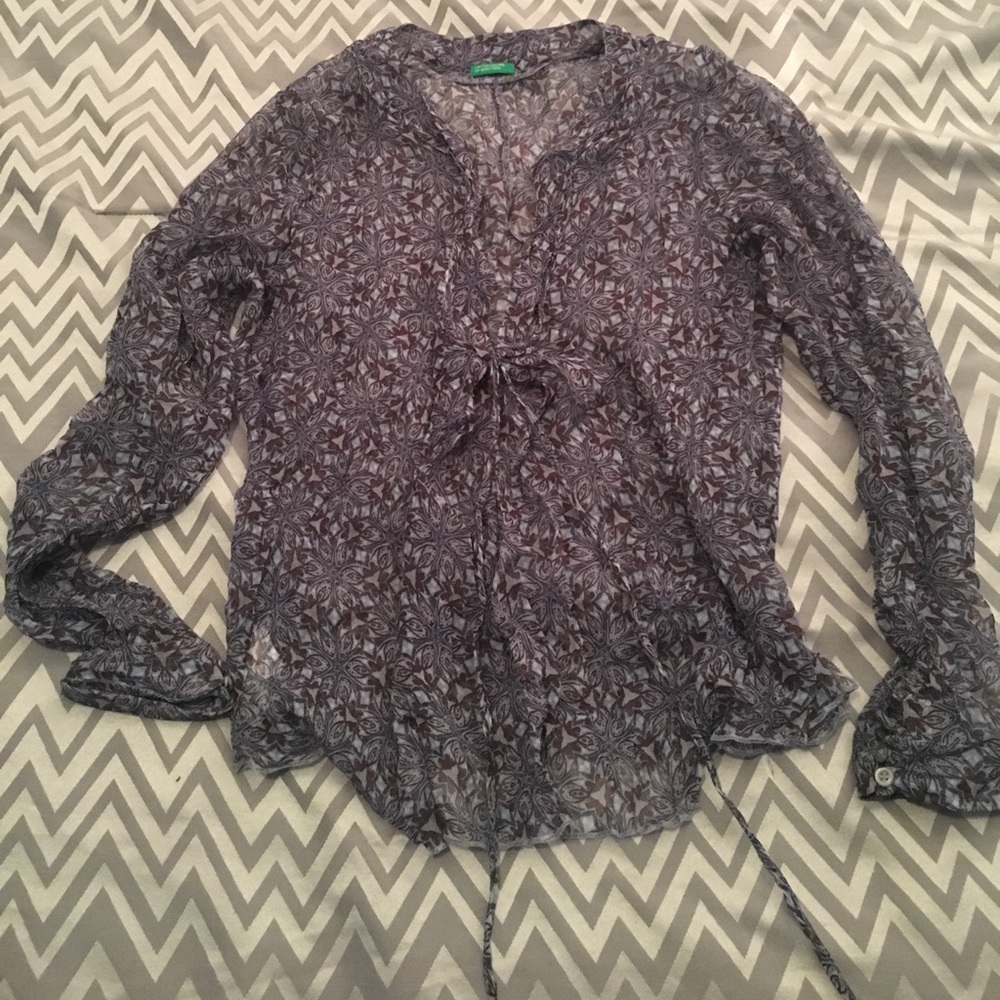 United Colors of Benetton sheer shirt