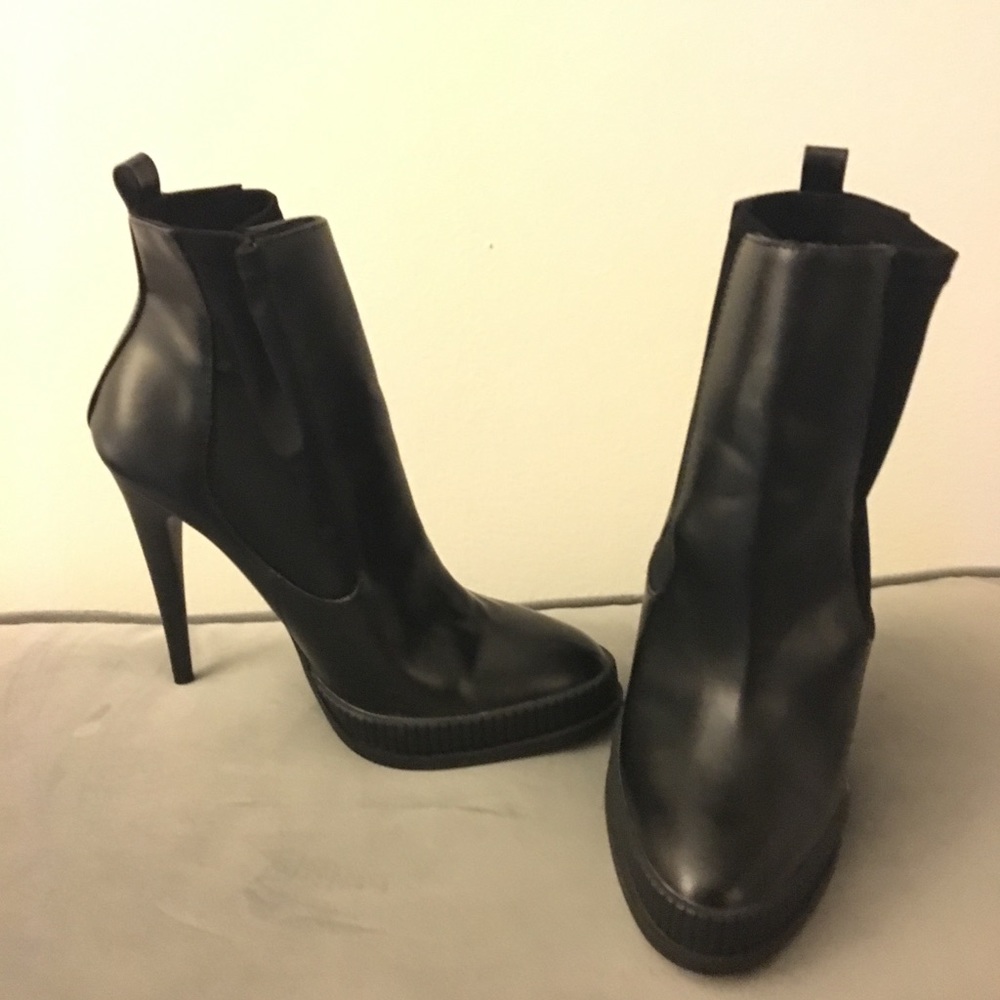 Black boots