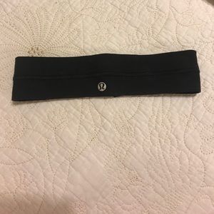 Black Lululemon Headband
