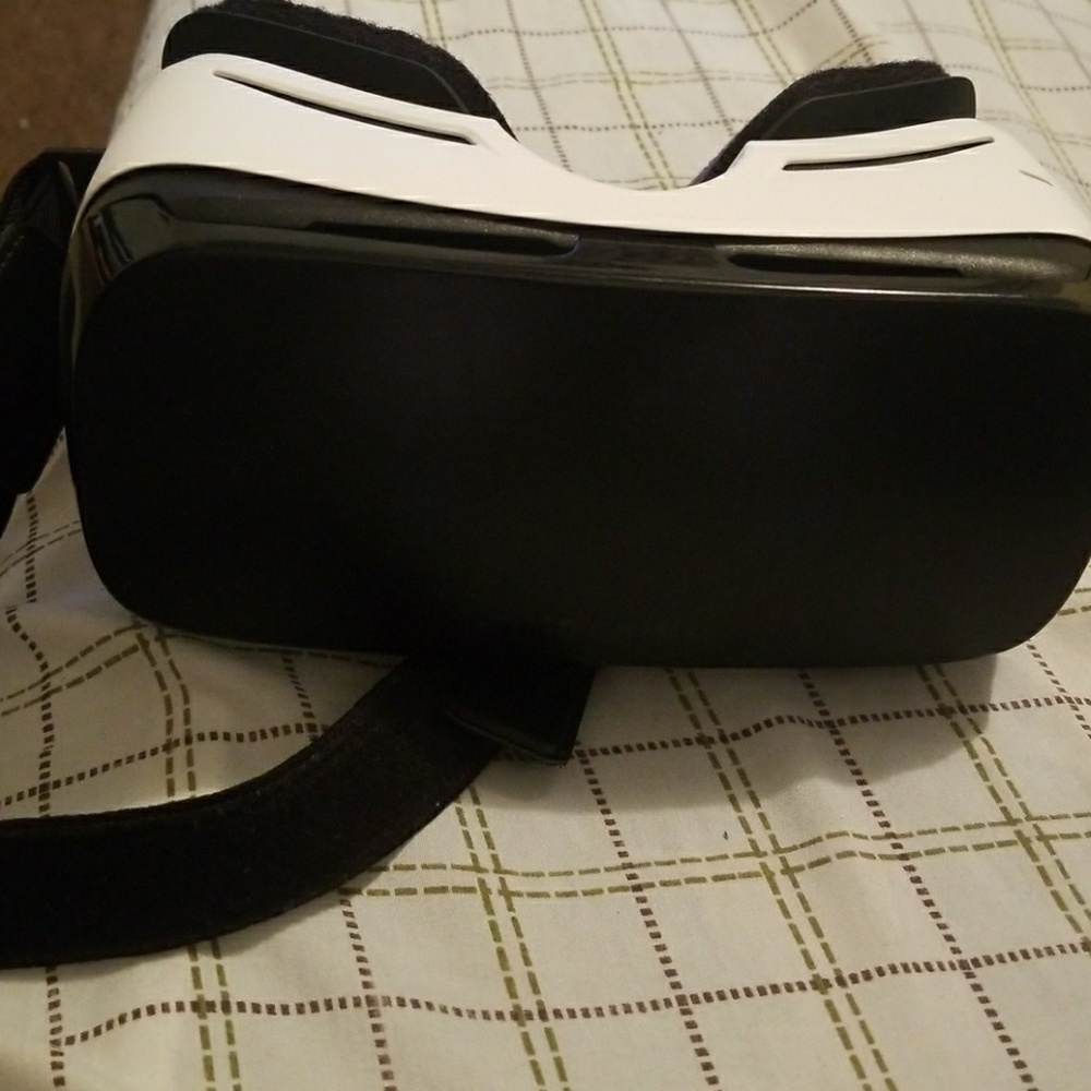 VR headset Galaxy