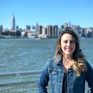 Meet your Posher, Ashley