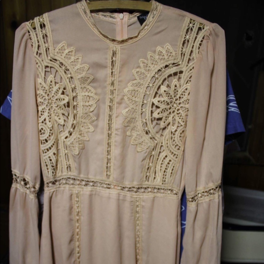 Boho embroidery cut out Knee Length Dress SIZE: M