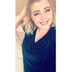 Meet your Posher, Stephanie