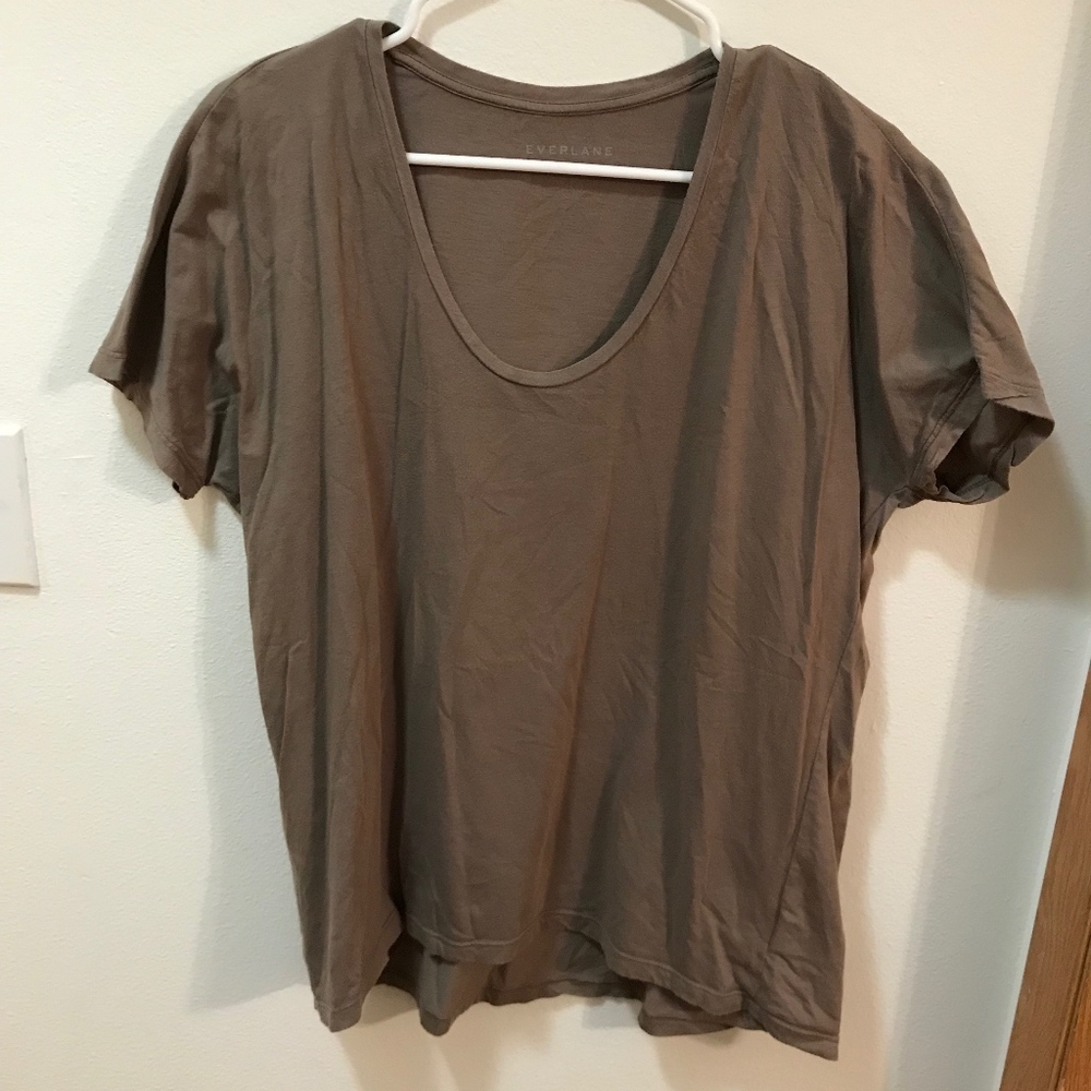 Everlane Scoopneck T Shirt
