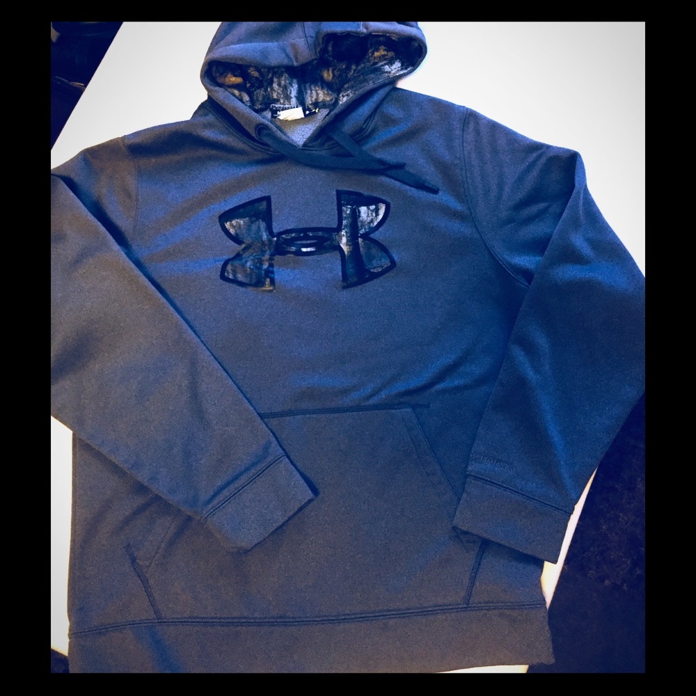 Under Armour  Camo Hoodie