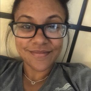 Meet your Posher, Natasha