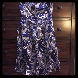 Strapless printed cocktail dress