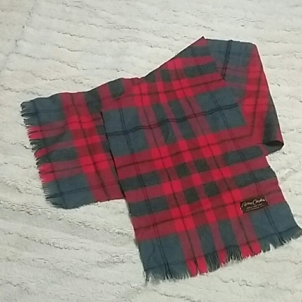 Pierre Cardin men's scarf