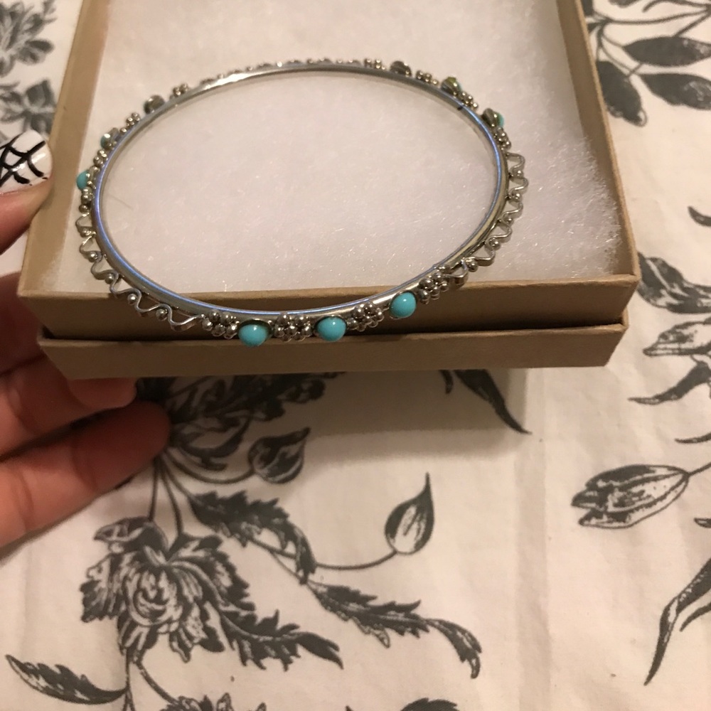 Turquoise silver bangle