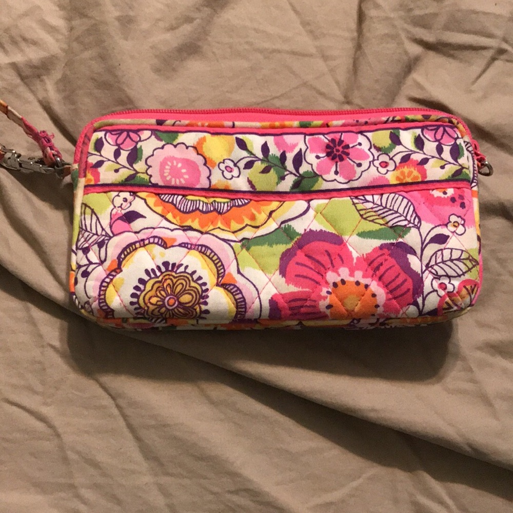Vera Bradley floral wristlet