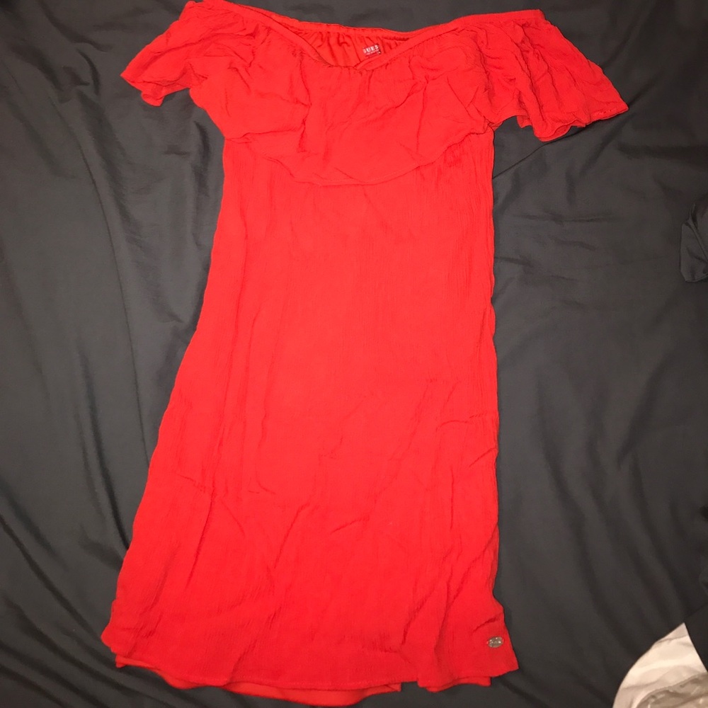 dress by guess