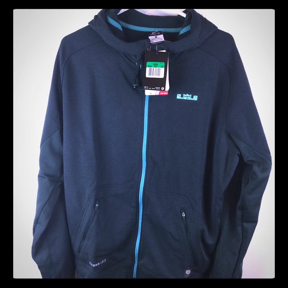 Men’s XL Nike Dri-Fit Lebron Hero Premium Hoodie