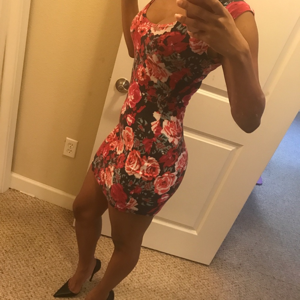 Floral bodycon dress