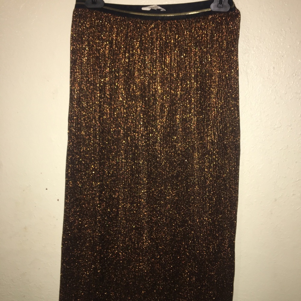 Brown skirt