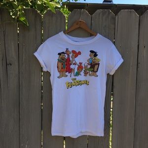 Nostalgic Warner Brothers Flintstones tee!