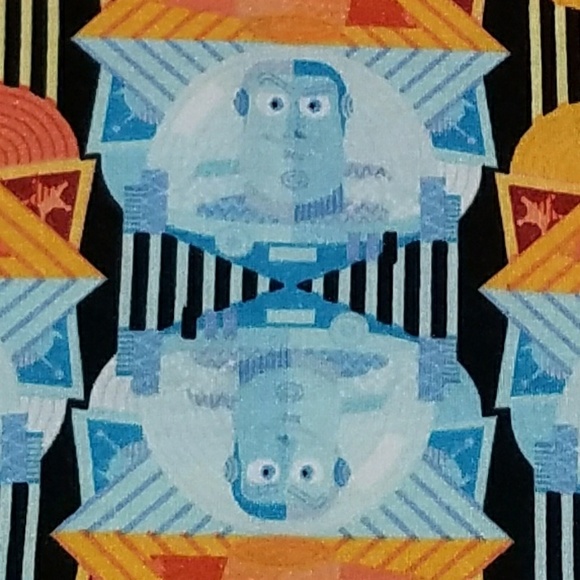 SOLD X-Post Toy Story Buzz & Woody Classic Tee XL - Picture 6 of 8