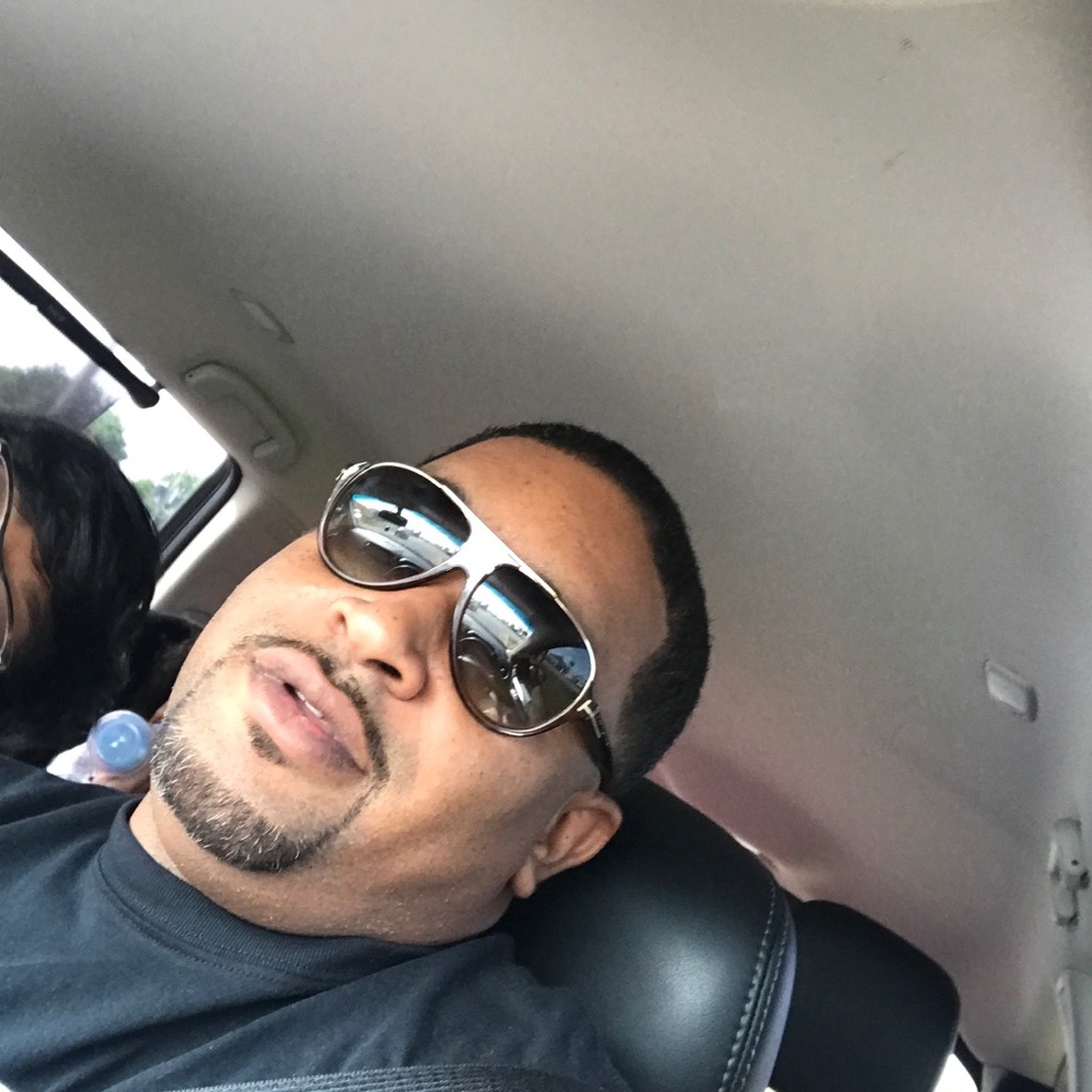 Meet your Posher, Warren