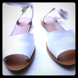 White leather GAP sandals