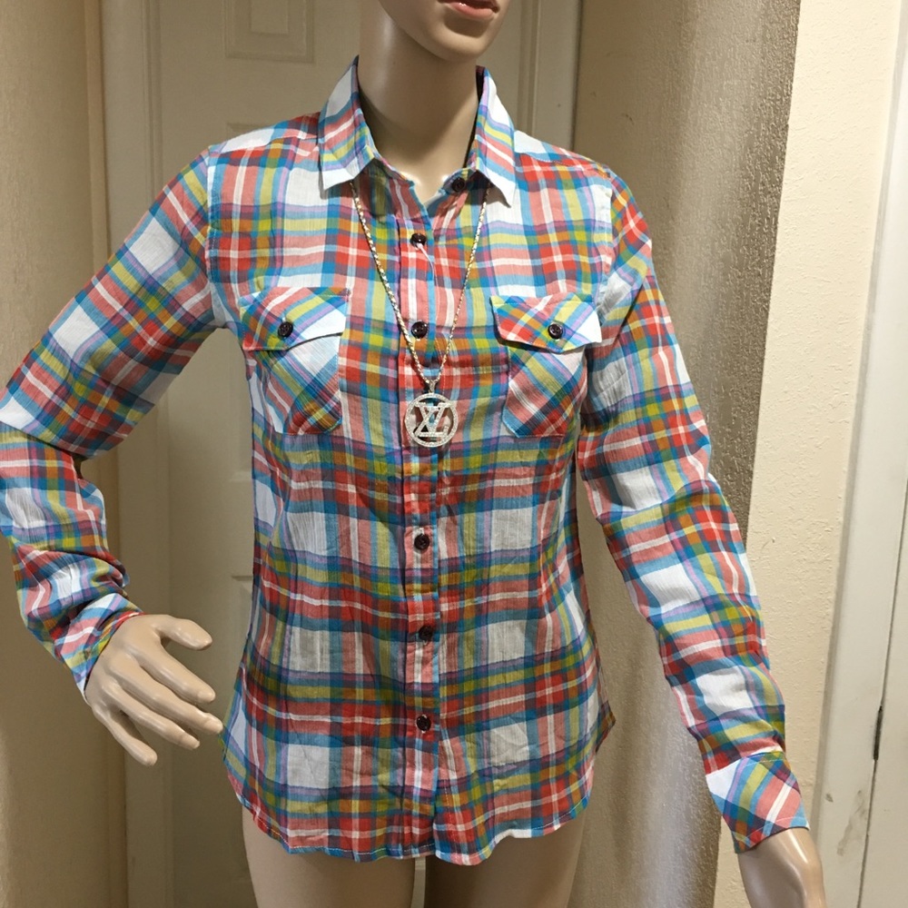 Levi’s long sleeve Blouse 👚 ❤️ Sz M