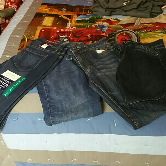 Used jeans bundle(sold) - Picture 2 of 4
