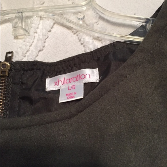 Green faux suede top - Picture 3 of 3