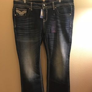 NWT Vigoss back pocket detailed jeans
